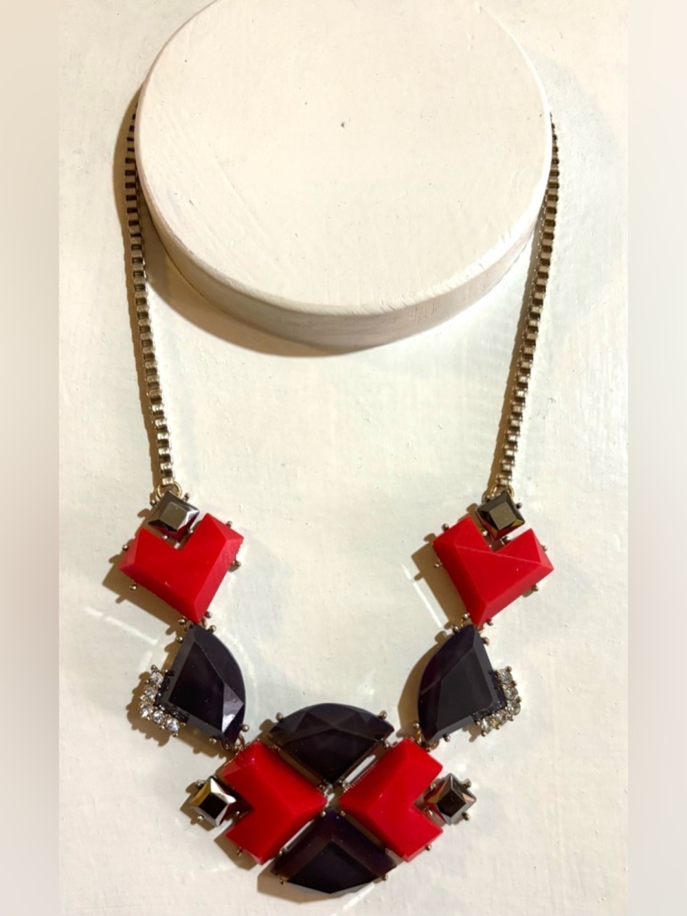 Fashion Jewelry Red and Black Geometric Statement Necklace
